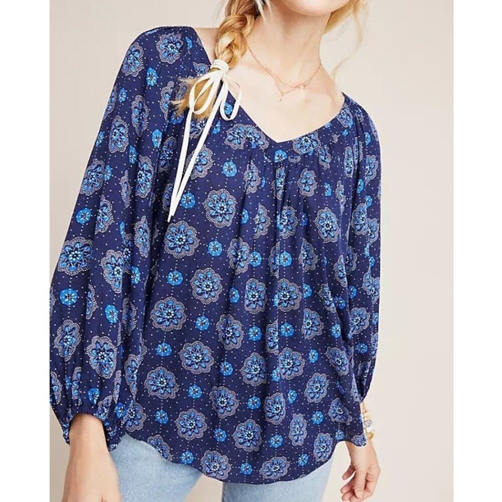 Maeve Anthropologie Boswell blue dot pattern long sleeve top size 2